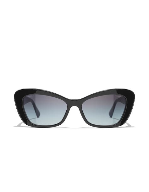 Shop CHANEL Cat Eye Sunglasses on Rinascente